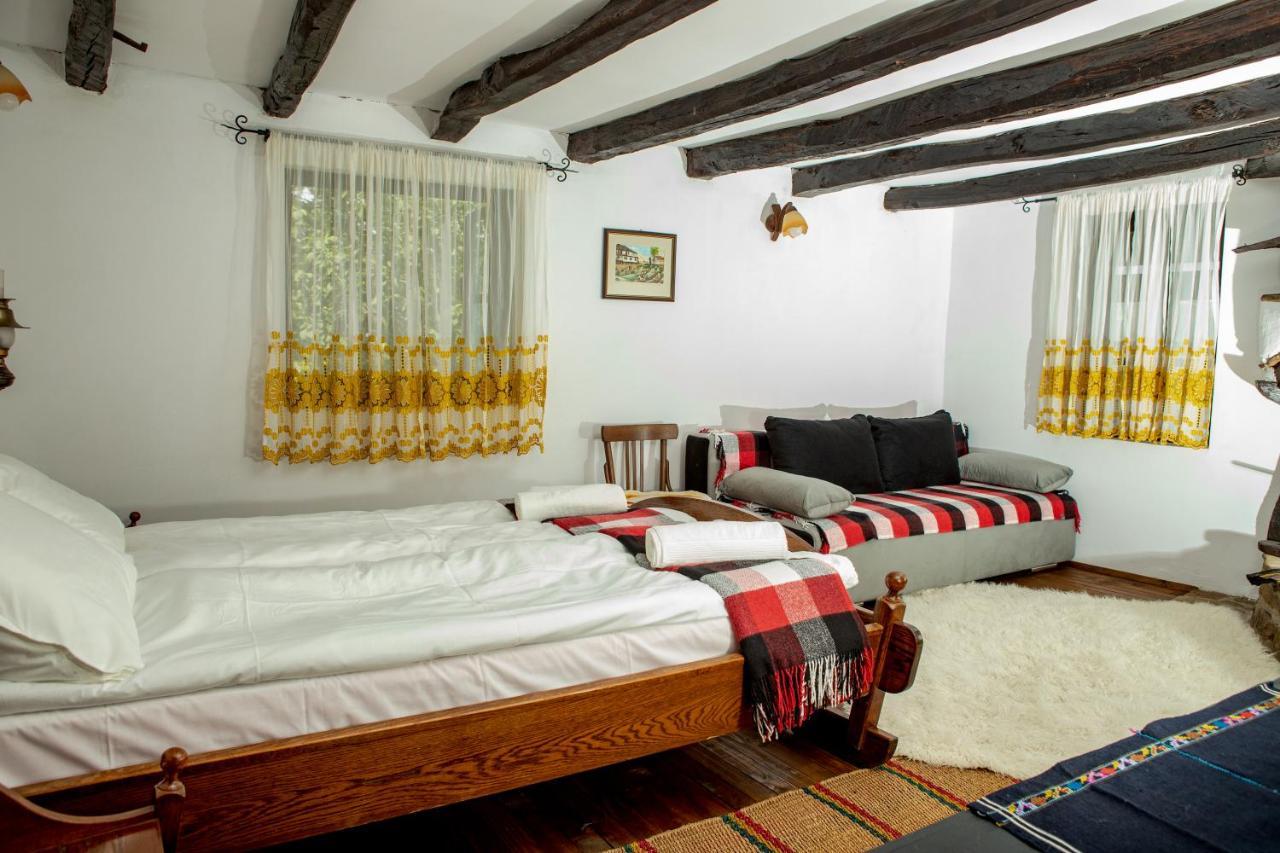 "Суларската Къща" Villa Gabrovo Ngoại thất bức ảnh
